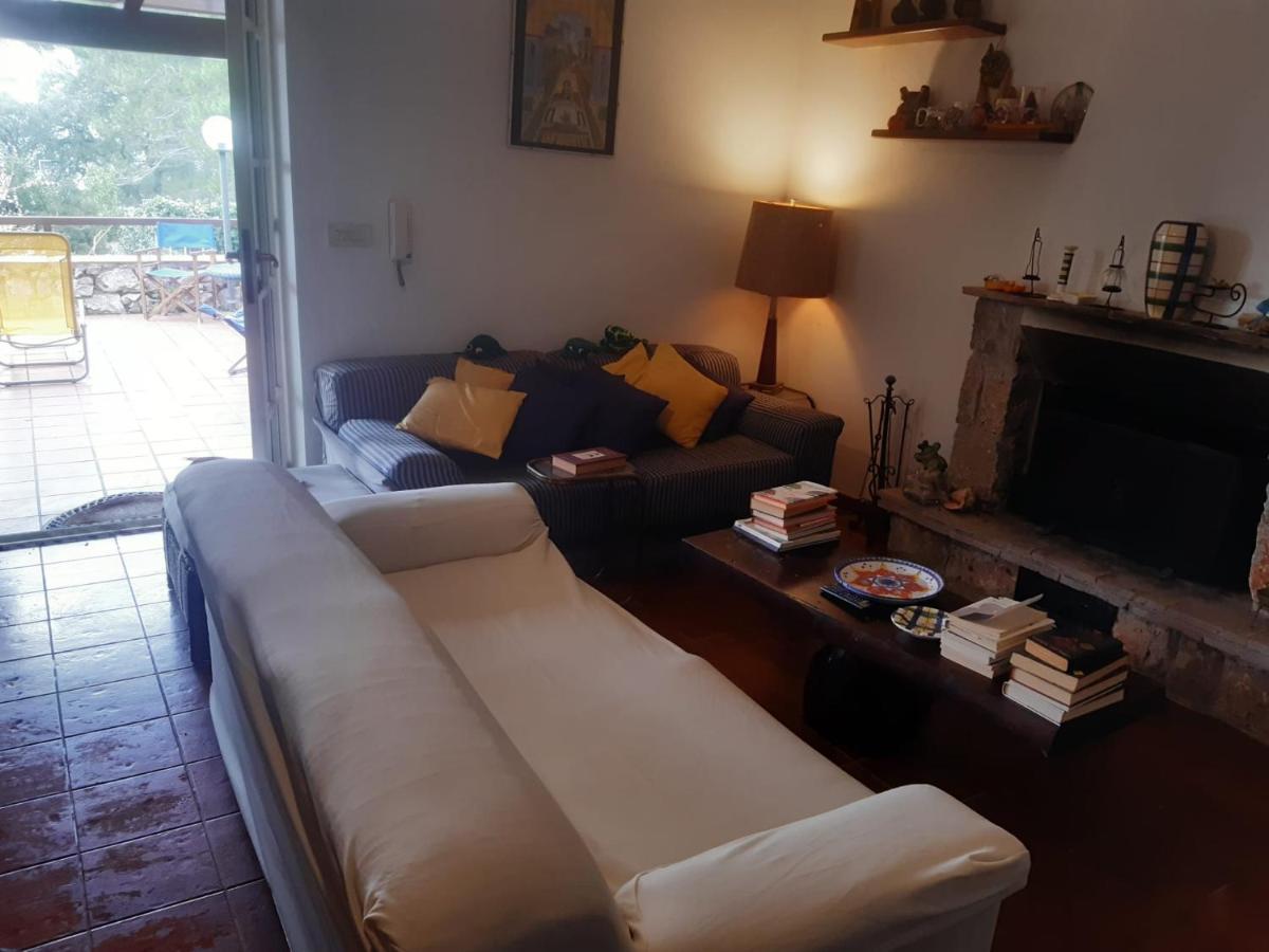 La Casa Di Mario Villa Itri Luaran gambar