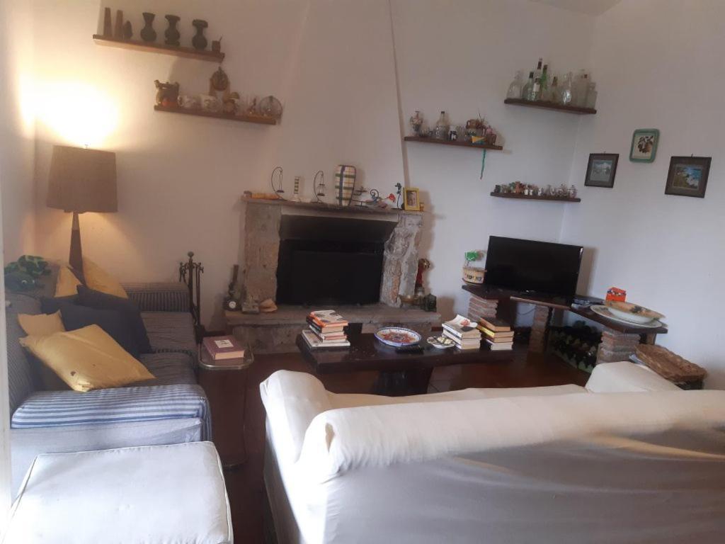 La Casa Di Mario Villa Itri Luaran gambar